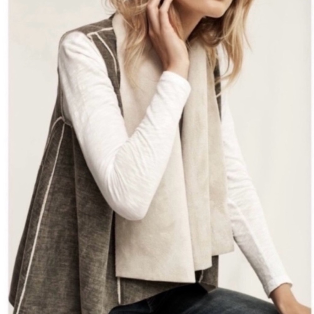 Anthropologie Amadi medium petite gray fur vest